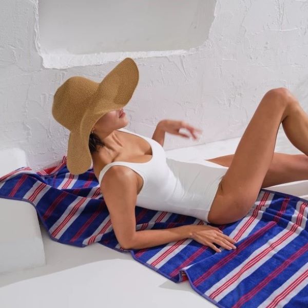 The Ultimate Beach Essential: Unraveling the World of Beach Towels
