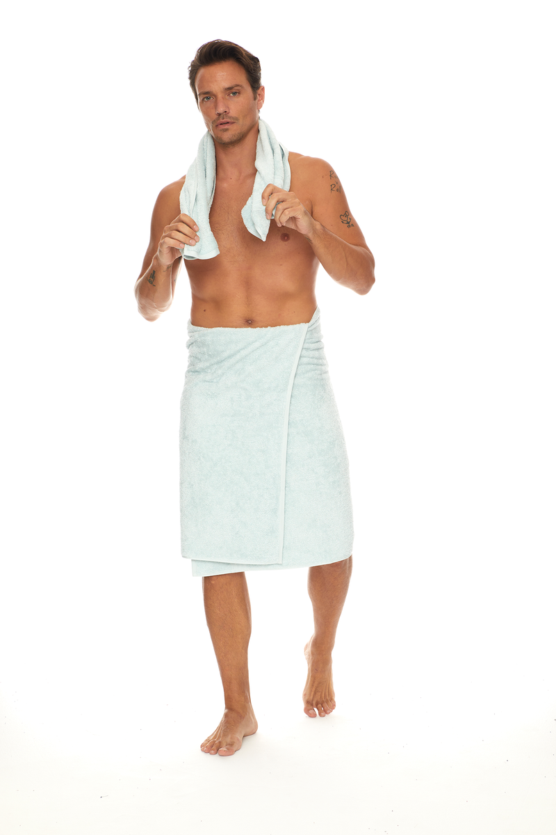 Homelover Towel Sets - Tea Green Male Model