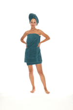 Homelover Towel Sets - Forest Green Female Model 
