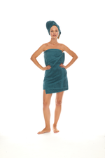 Homelover Towel Sets - Forest Green Female Model Full Length